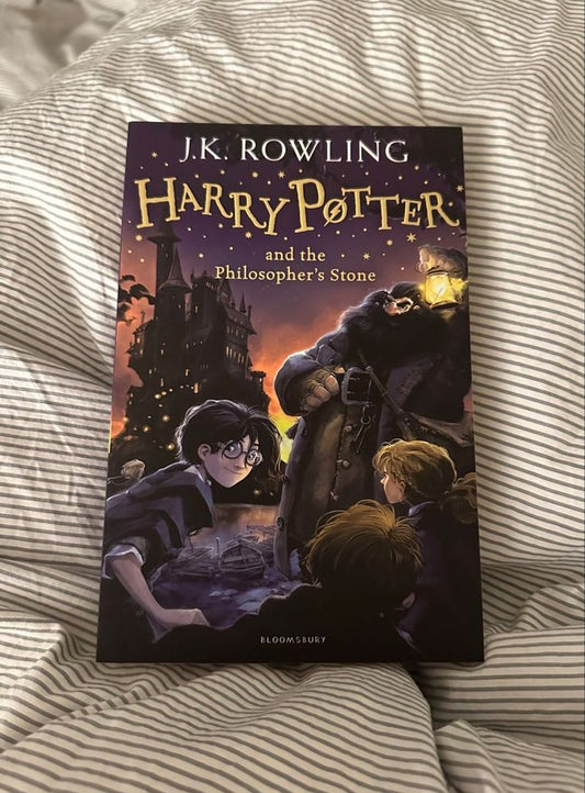 Harry Potter - The Philosopher's Stone By J.k. Rowling