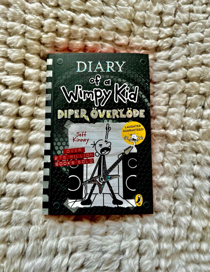 Diary of a Wimpy Kid: Diper Överlöde by Jeff Kinney