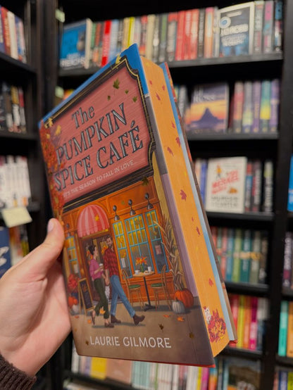 The Pumpkin Spice Café by Laurie Gilmore