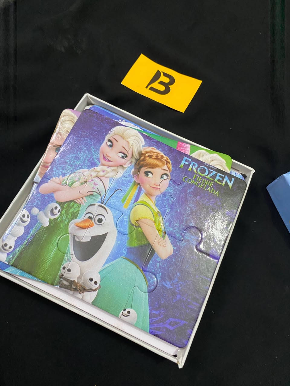 Disney frozen jigsaw puzzle