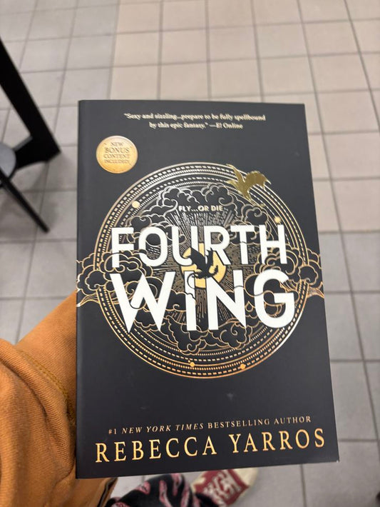 Fourth Wing by Rebecca Yarros